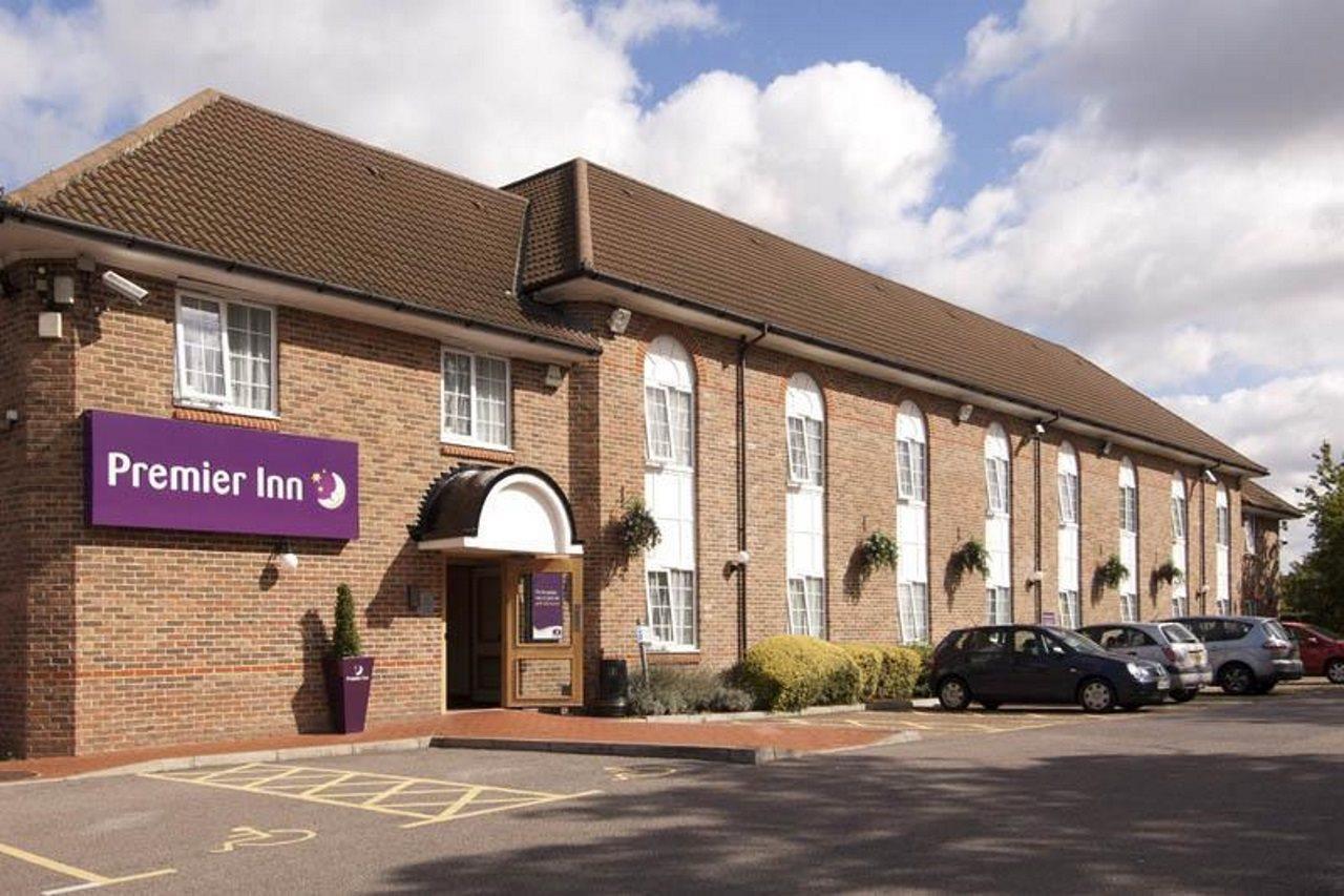 Premier Inn London Greenford Exterior foto