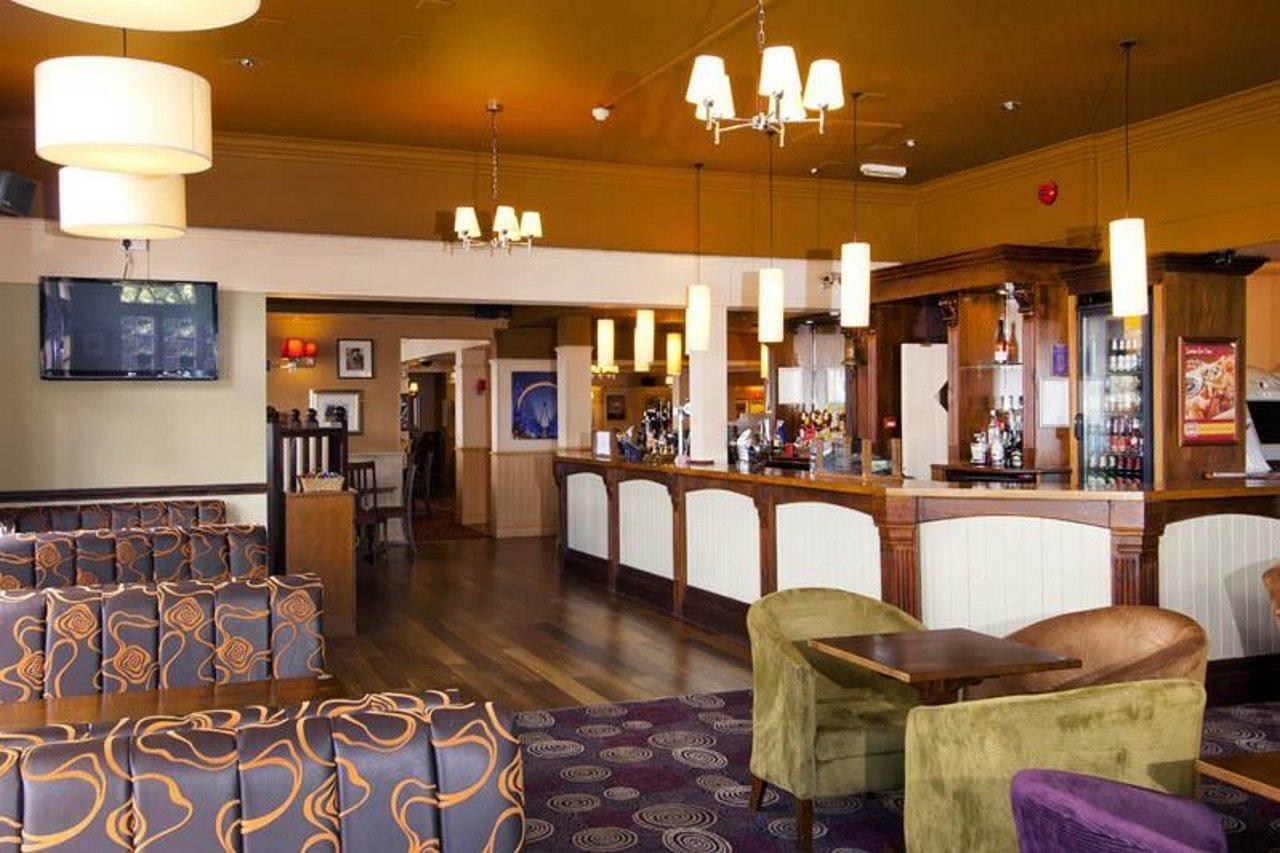 Premier Inn London Greenford Exterior foto
